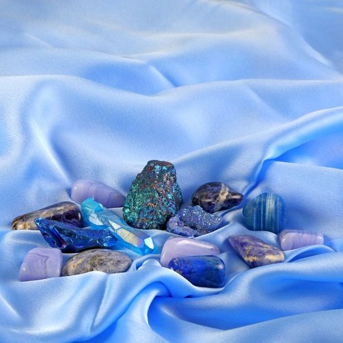 The Ultimate Beginners Guide To Crystals And Crystal Healing