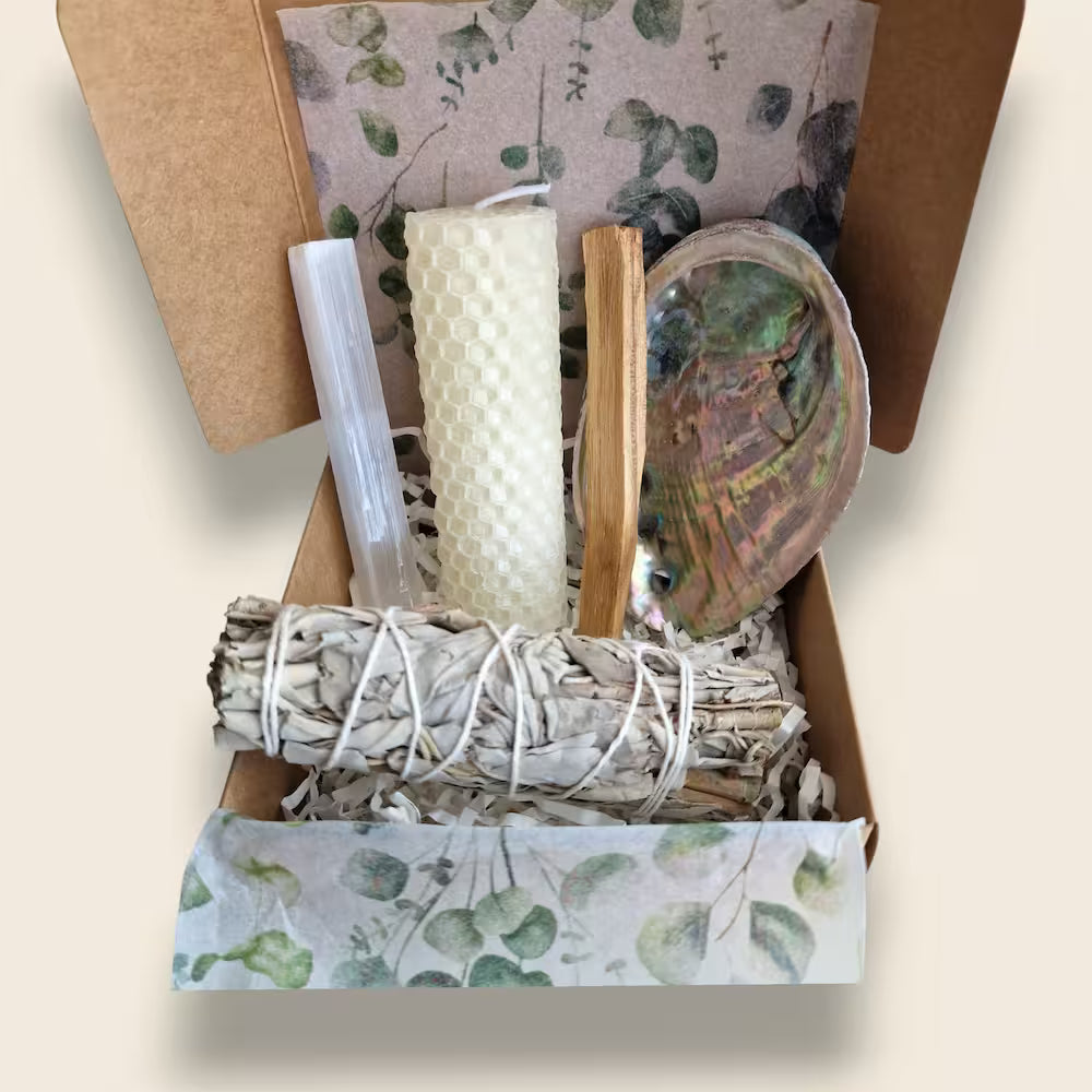 Energy Cleansing Kit – White Sage, Palo Santo & Selenite